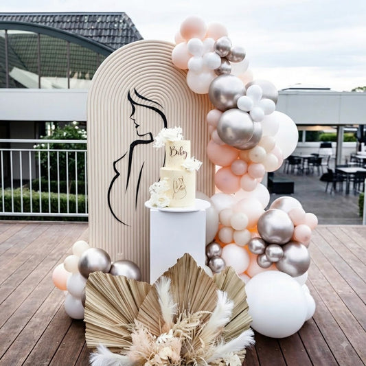 Lux Balloon Garland with Ripple Backdrop