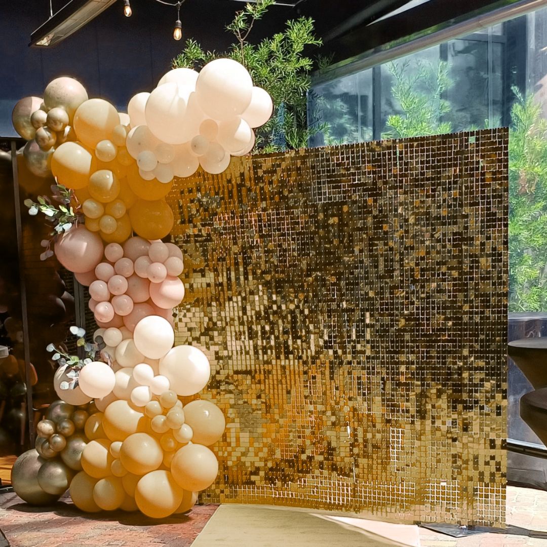Showstopper - Sequin Wall & Balloon Garland